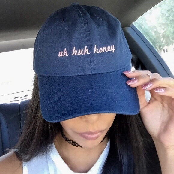 NWT RARE Brandy Melville uh huh honey hat - Picture 5 of 5